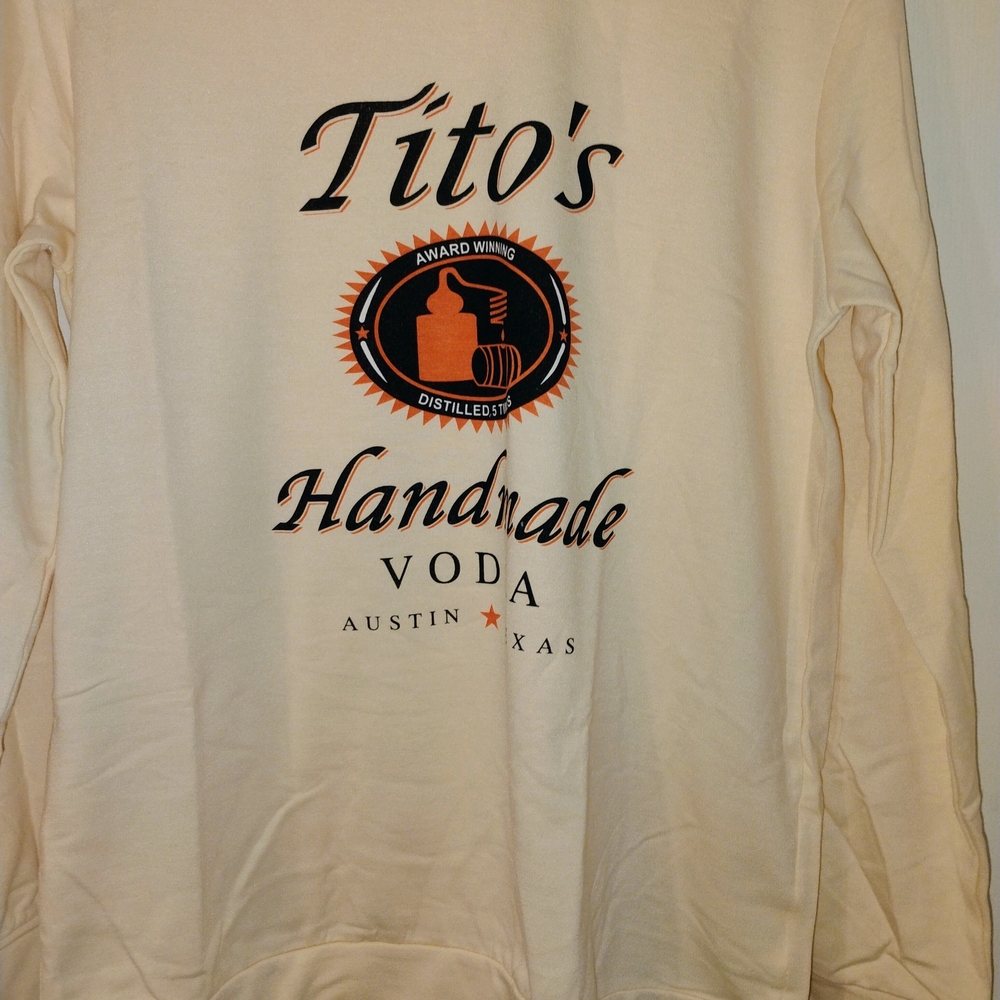 Tito's Handmade Vodka Cream Sweatshirt Small PTP 20"